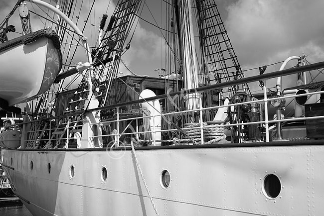 IMG0102192_BW.tif