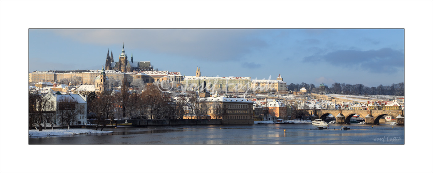 PSD0154158_pan_325.jpg